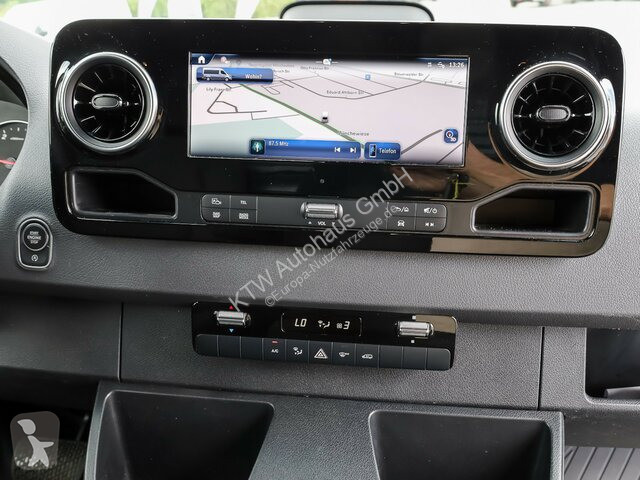 Veículo utilitário Mercedes 317...