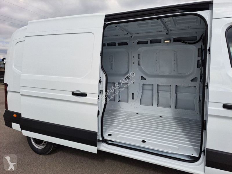 Užitkové vozidlo Renault TRAC 3T5 L3H2 BLUE DCI...