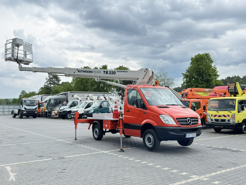 Véhicule utilitaire Mercedes