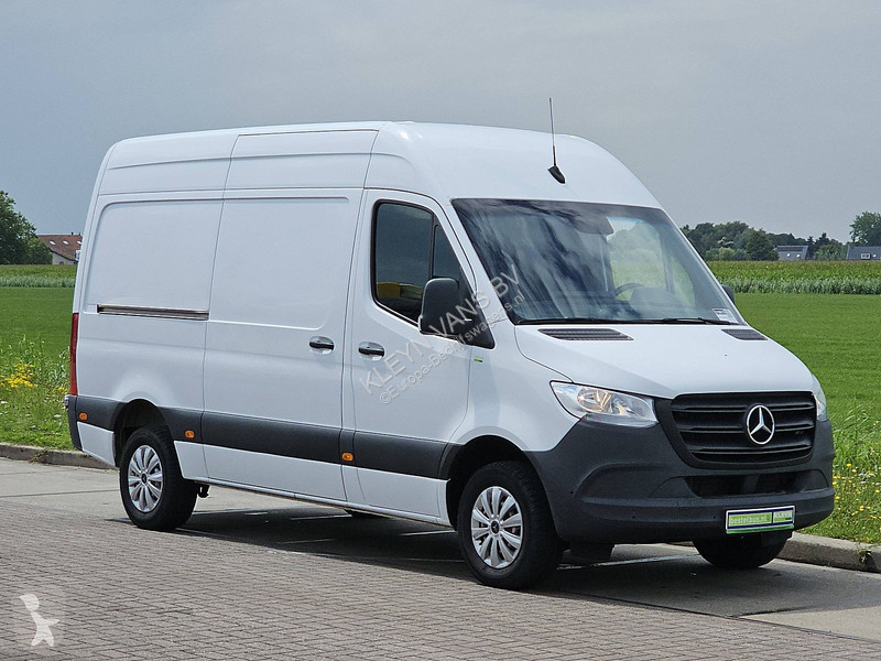 Veículo utilitário Mercedes 317 L2H2 Mbux Airco