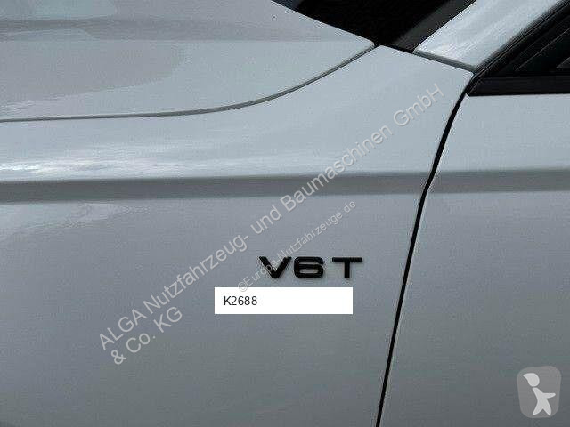 Véhicule utilitaire Audi A6...