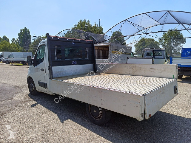 Furgoneta Renault 125 dci