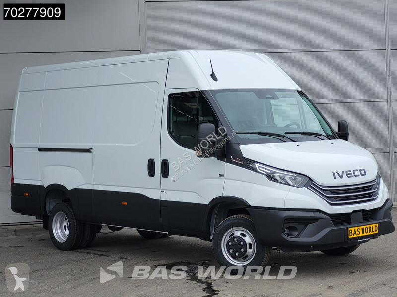 Veicolo commerciale Iveco 35C21 3.0L 210PK...
