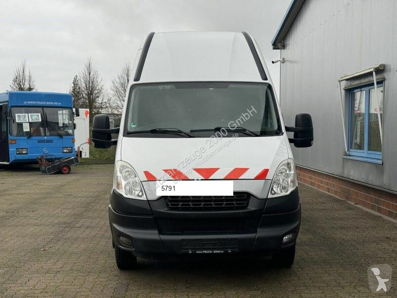 Veículo utilitário Iveco