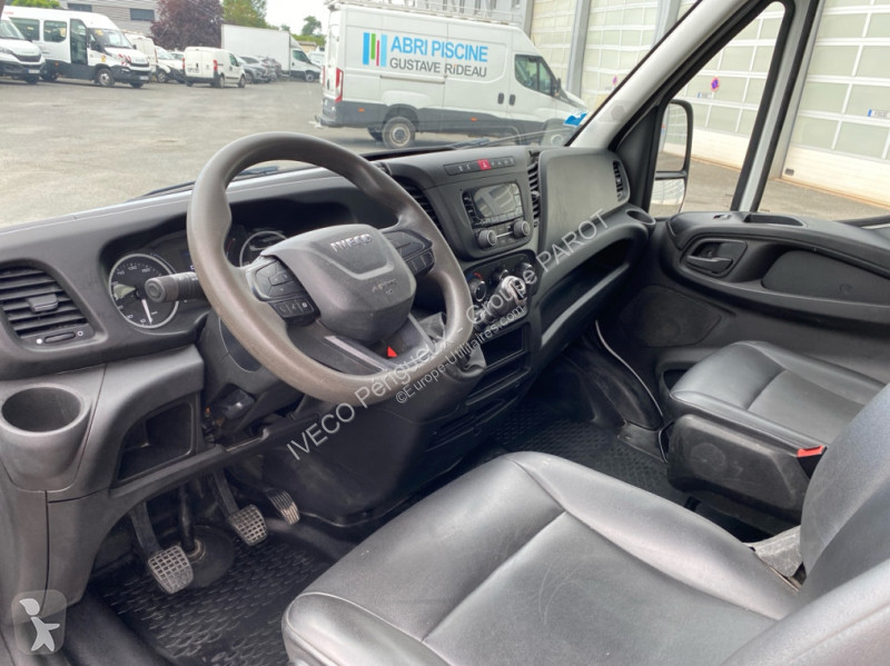 Furgoneta Iveco 35C16H D Empattement 4100 Tor