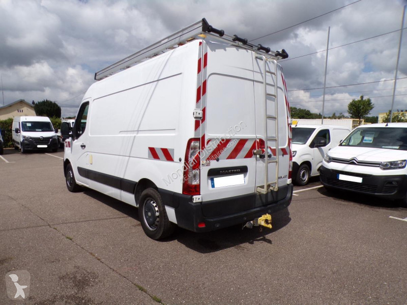 Autoutilitară Renault F3500 L2H2 DCI 135 GRAND...