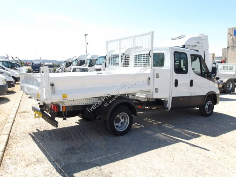 Véhicule utilitaire Iveco