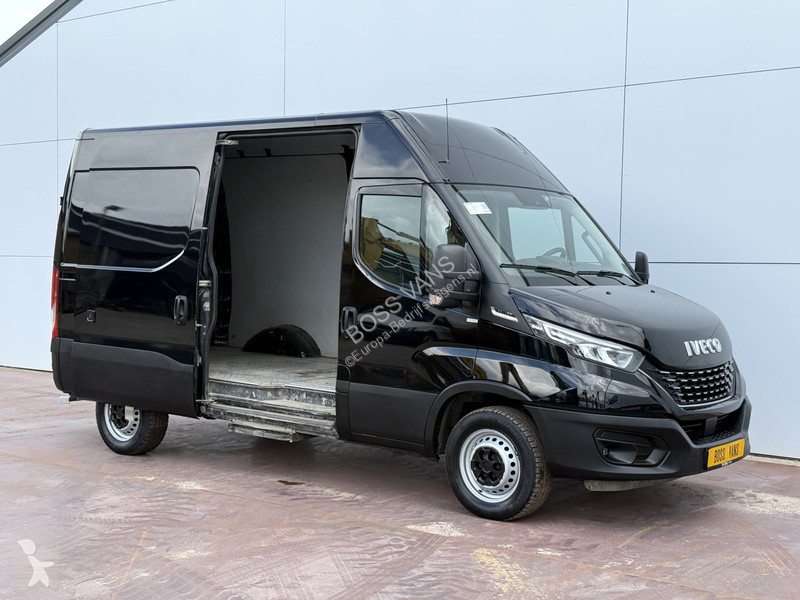 Nyttofordon Iveco 35S18 3.0 Automaat L2H2...