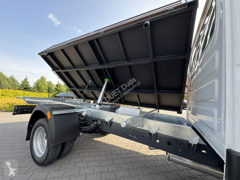 Autoutilitară Iveco 50C18 V