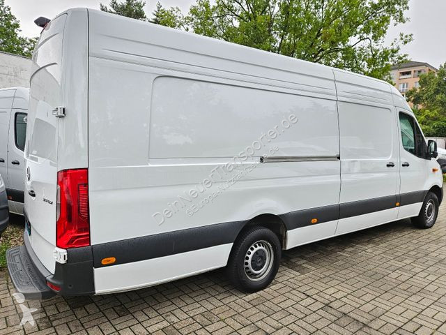 Užitkové vozidlo Mercedes 317 CDI...