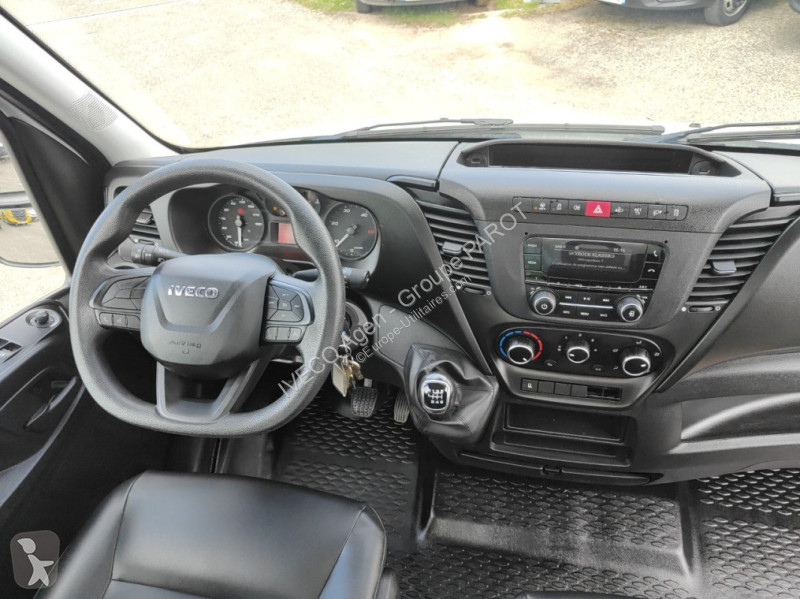 Veicolo commerciale Iveco 35C16H3.0 empattement...