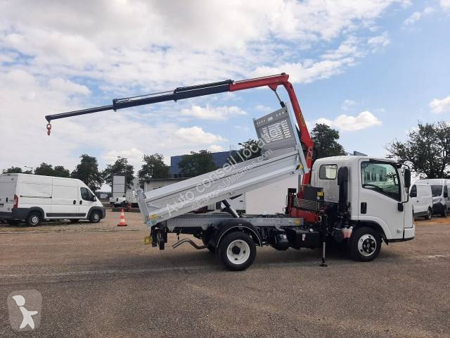 Véhicule utilitaire Isuzu