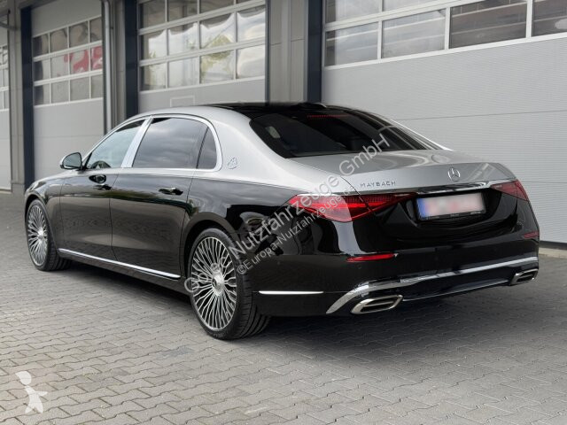Samochód dostawczy Maybach Mercedes Benz S680...