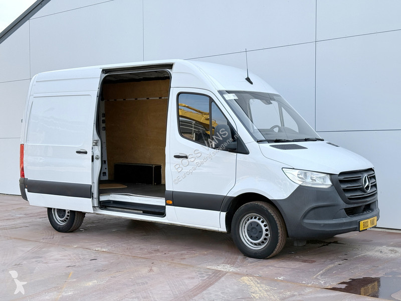 Autoutilitară Mercedes 314 2.2 CDI L2H2 Climate...