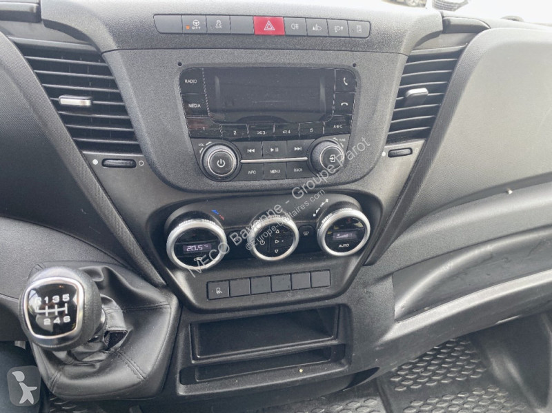 Коммерческий автомобиль Iveco 35C16H3.0...
