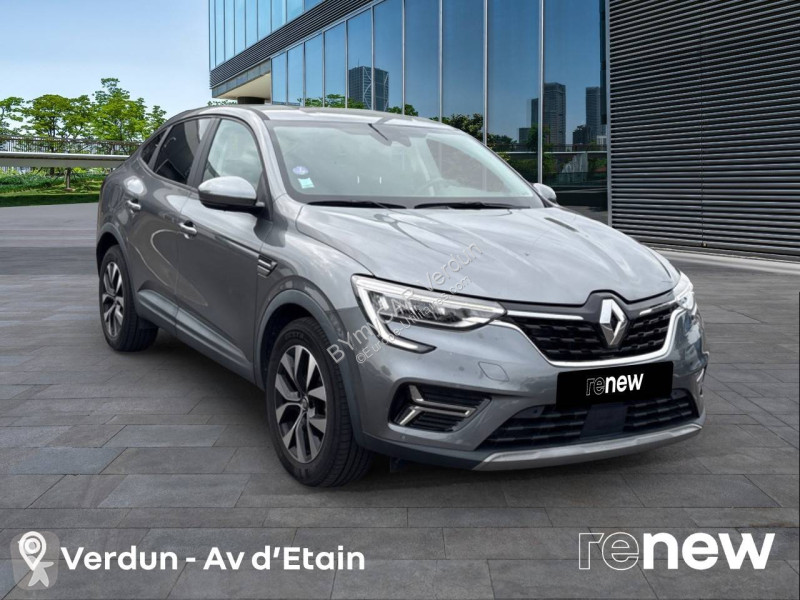 Véhicule utilitaire Renault Arkana mild hybrid...