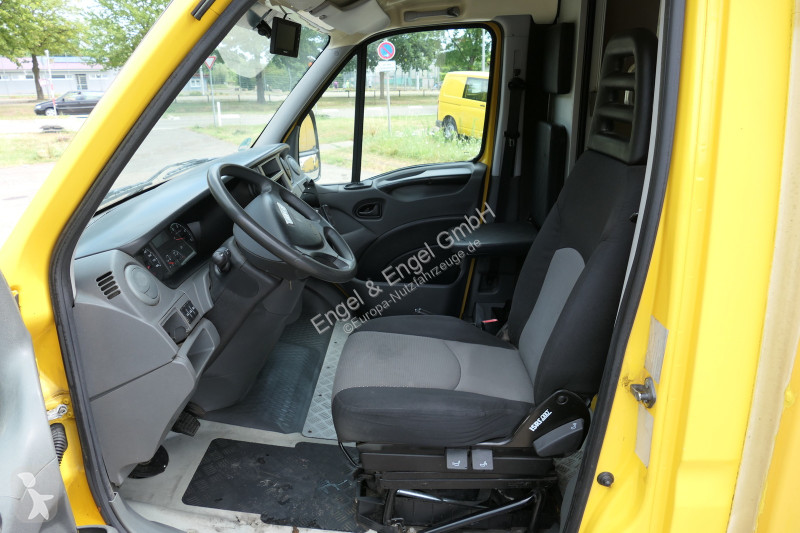 Furgoneta Iveco Daily 35 S11 C30C AUTOMATIK...