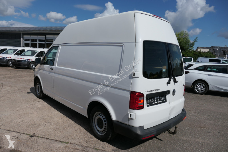 Autoutilitară Volkswagen T6 Transporter 2.0 TDI...