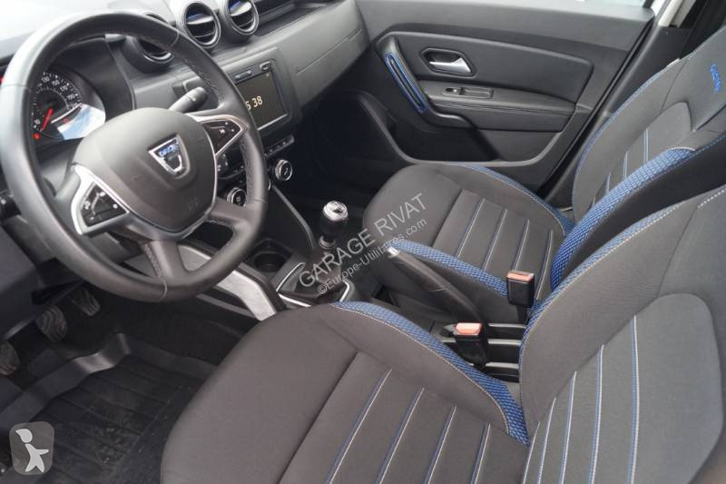 Véhicule utilitaire Dacia