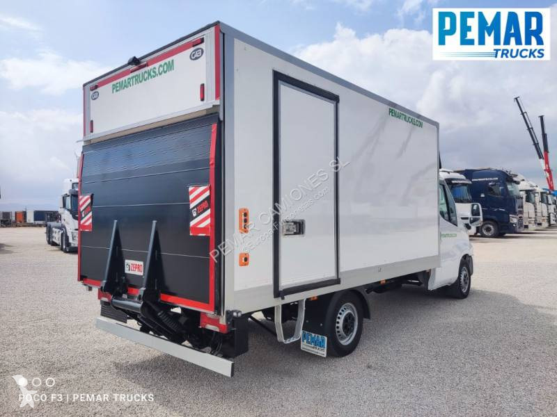 Furgoneta Iveco