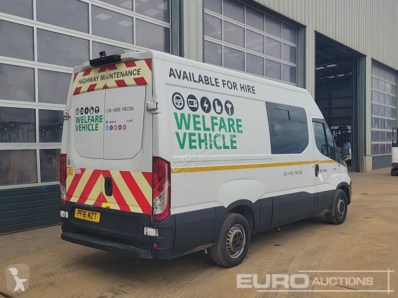 Furgoneta Iveco 35S11
