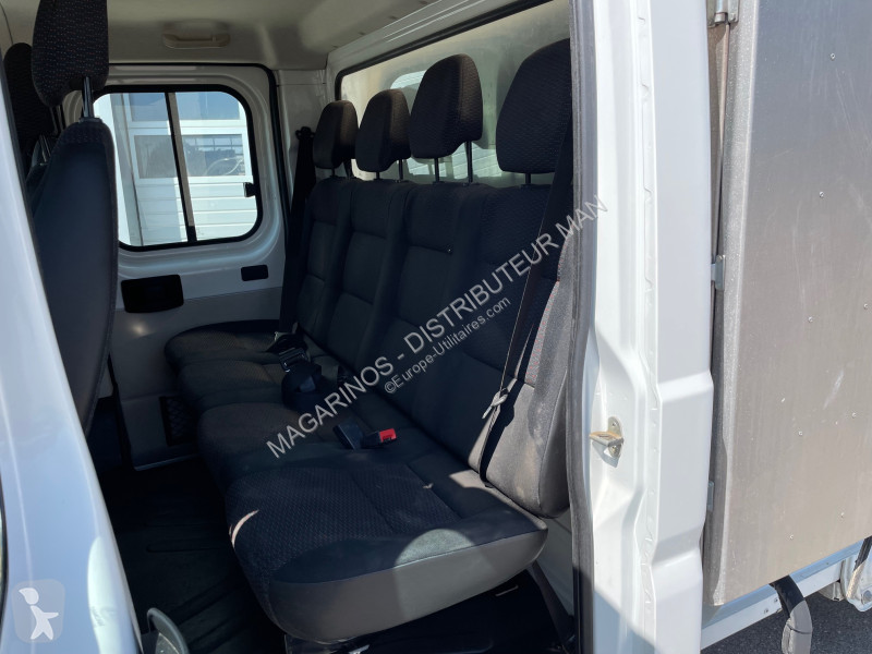 Véhicule utilitaire Peugeot  BOXER