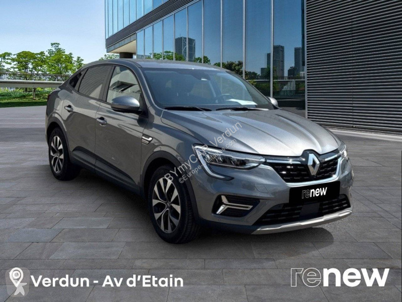 Véhicule utilitaire Renault Arkana mild hybrid...