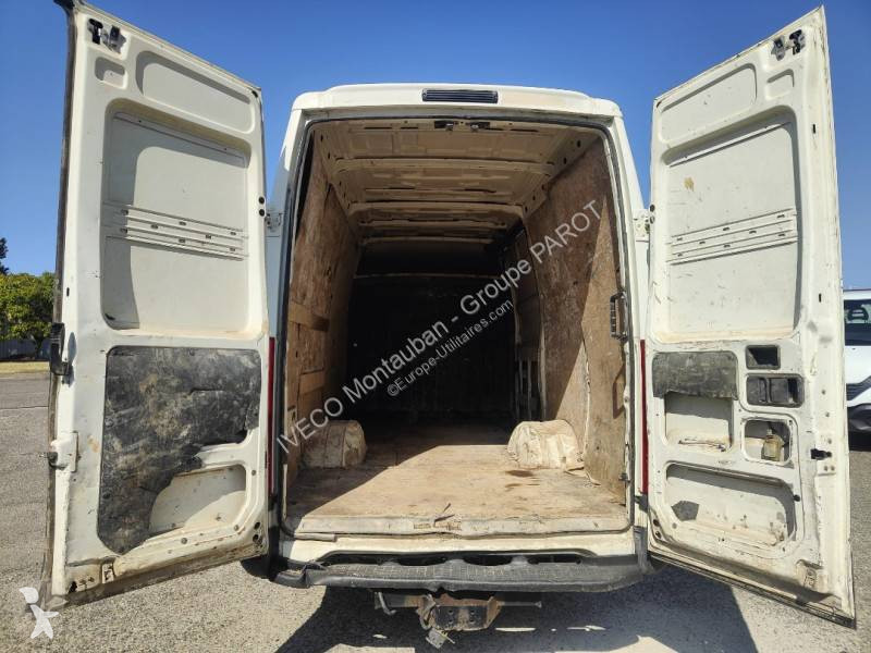 Véhicule utilitaire Iveco