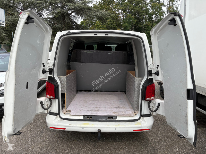 Véhicule utilitaire Volkswagen TRANSPORTER...