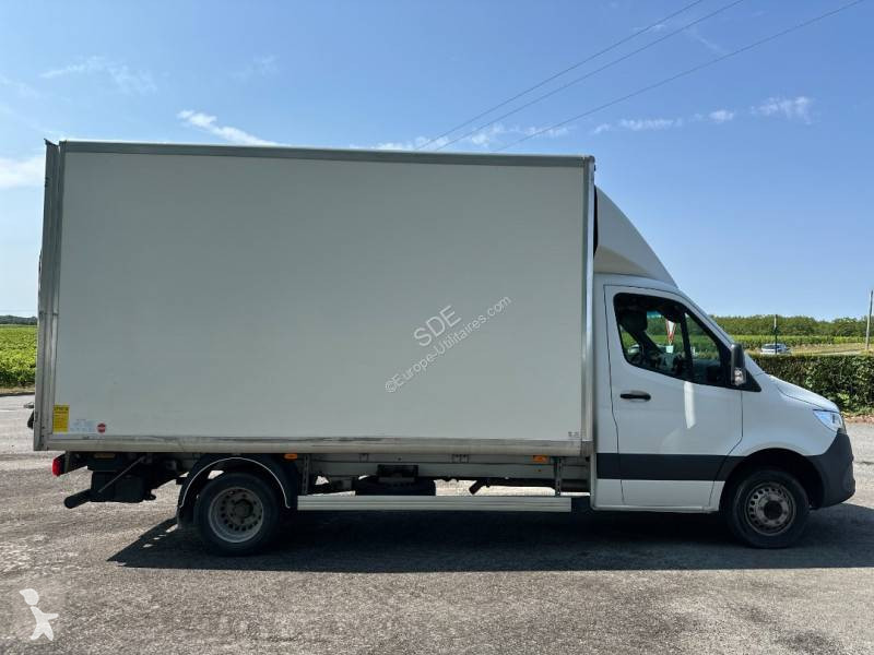 Véhicule utilitaire Mercedes