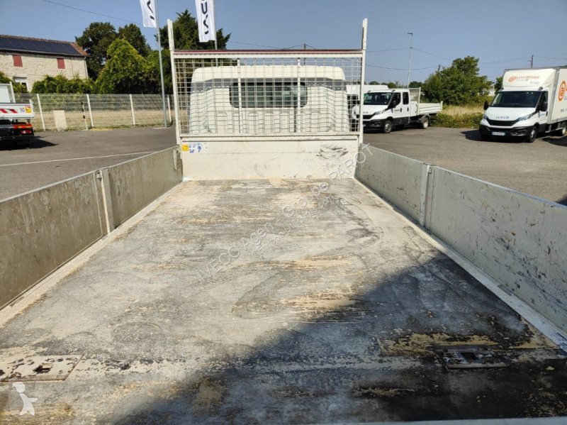 Véhicule utilitaire Fuso 3C15 Empattement 34