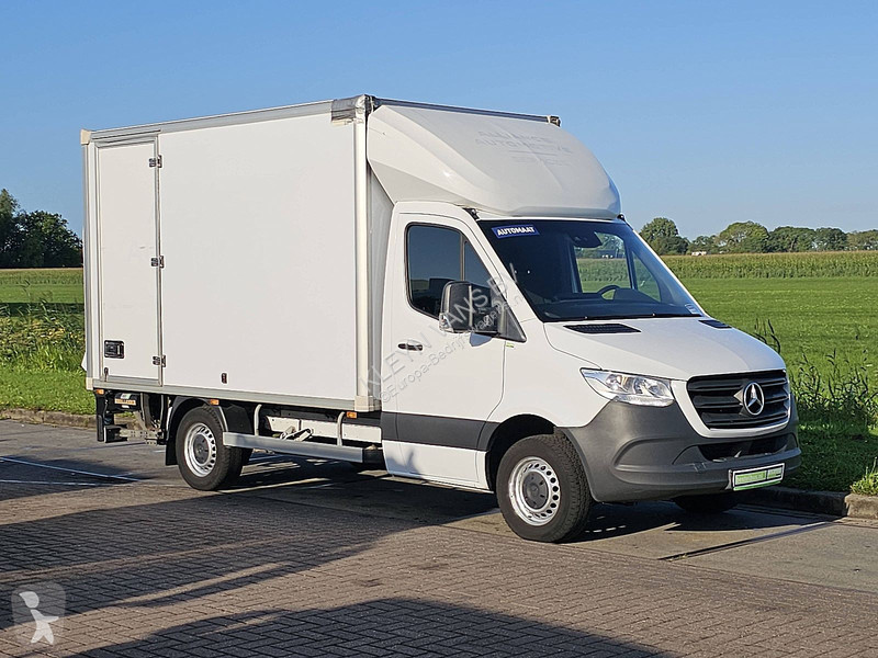 Autoutilitară Mercedes 314 ac automaat EURO6