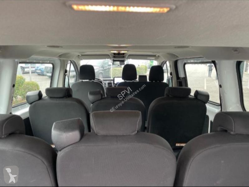 Véhicule utilitaire Ford 2T Kombi T330 L2H1 2.0...