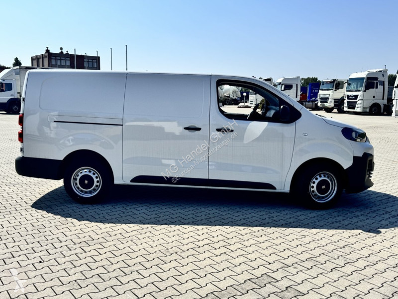 Autoutilitară Fiat Scudo  M BlueDHi 120 6-Gang