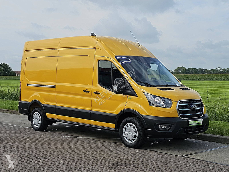 Užitkové vozidlo Ford L3H3 68kWh Navi! E-
