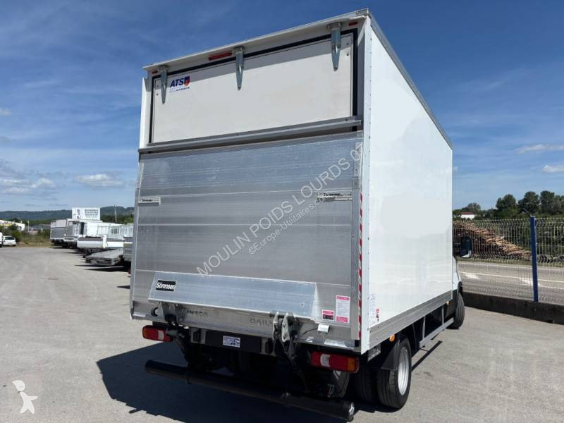 Furgoneta Iveco