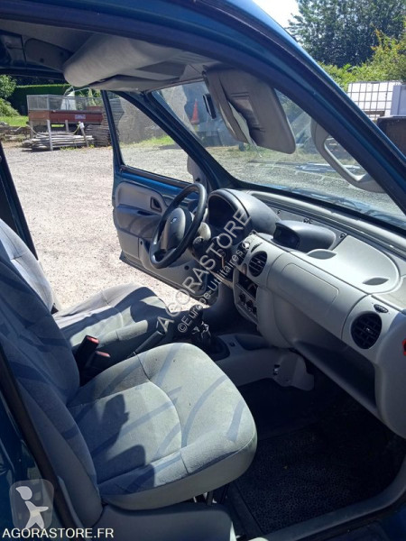 Véhicule utilitaire Renault KANGOO