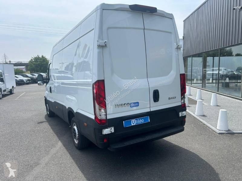 Furgoneta Iveco