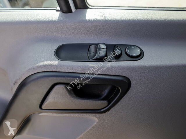 Véhicule utilitaire Mercedes 316CDI...