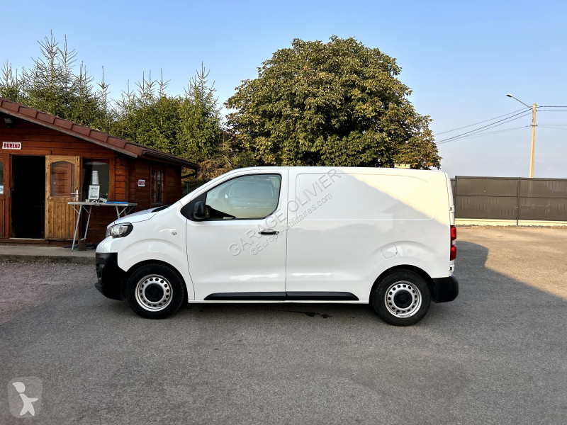 Užitkové vozidlo Peugeot 1.5 Bluehdi 100 Premium
