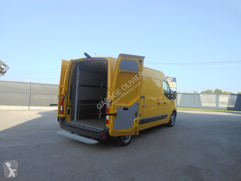 Veicolo commerciale Renault F3500 L2H2 2.3 dci...