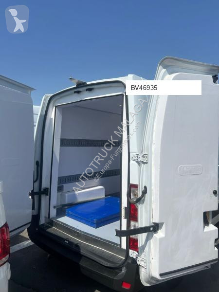 Autoutilitară Renault MASTER 2.3