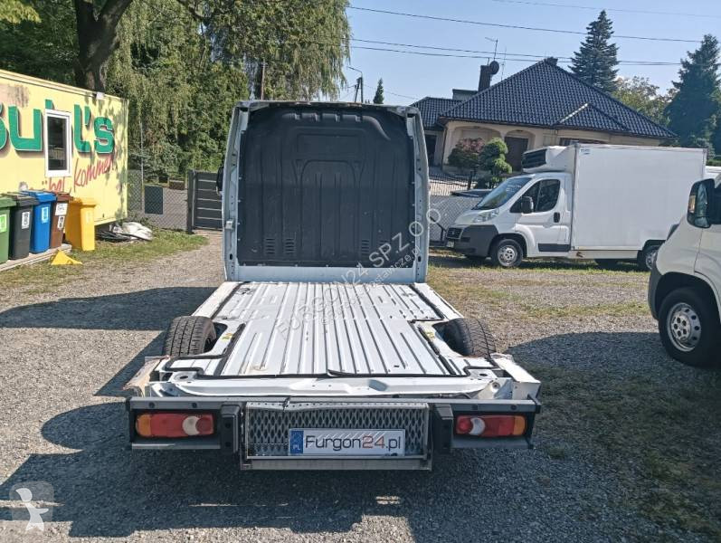 Véhicule utilitaire Renault