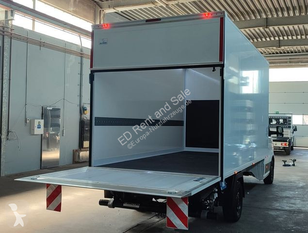 Furgoneta MAN 3.180 - Koffer...
