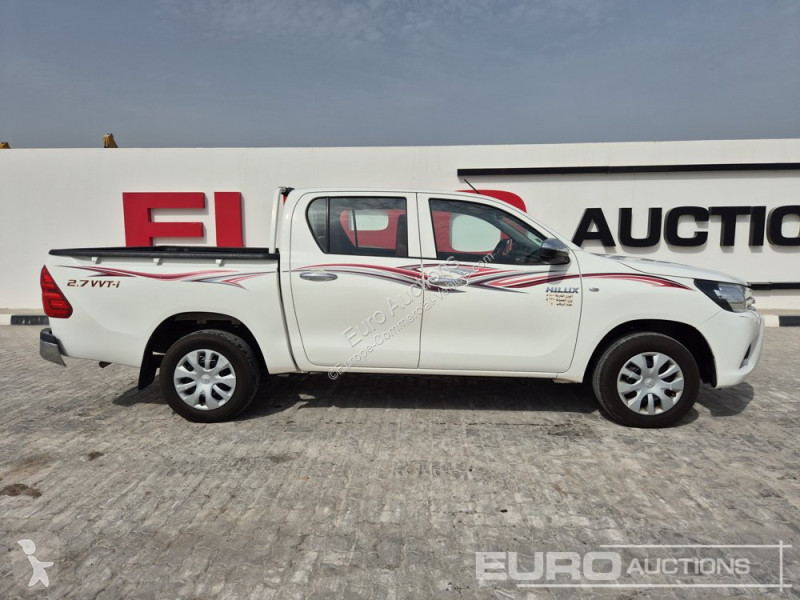 Véhicule utilitaire Toyota Hilux