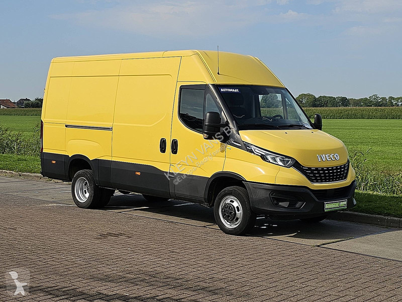 Veicolo commerciale Iveco 50C18 3.0L AUT. L2H2