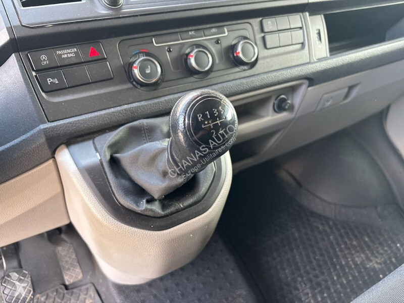Véhicule utilitaire Volkswagen TOLE L1H1 2.0...