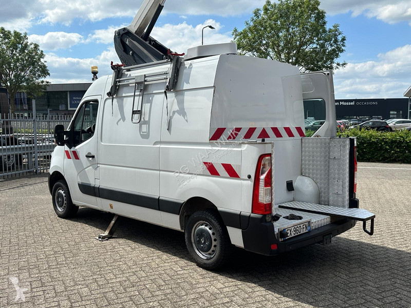 Veicolo commerciale Renault 694 working hours