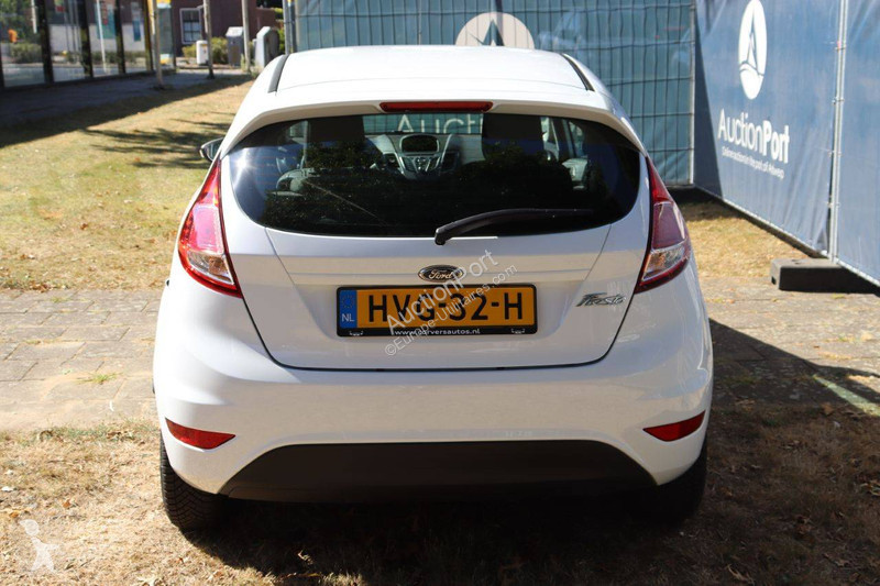 Furgoneta Ford