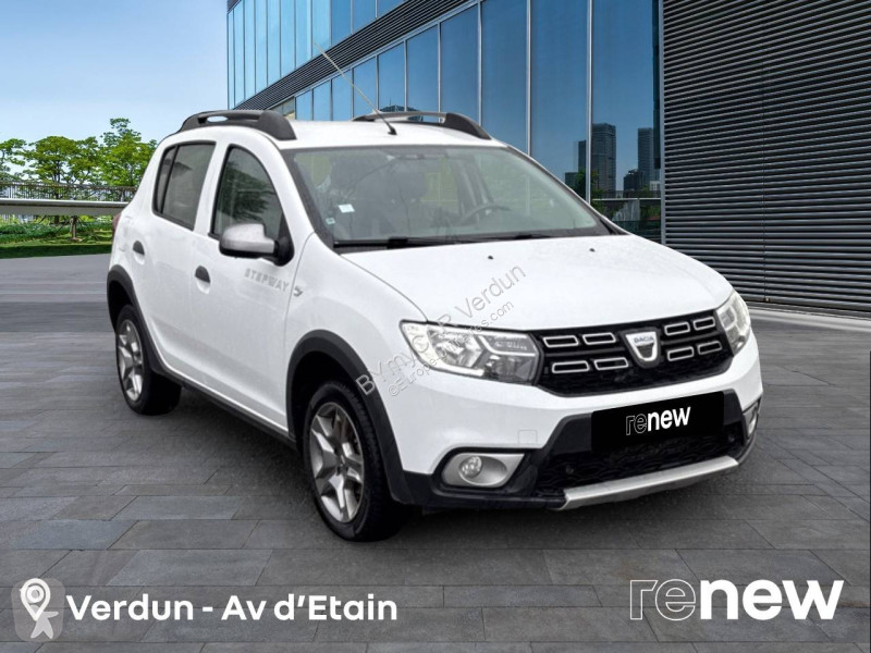 Veículo utilitário Dacia Sandero SCe 75